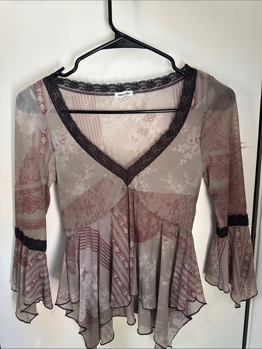 Kimchi Blue Lace Trim Top